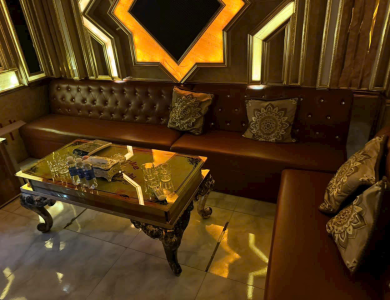 Bàn ghế quán bar thanh lý
