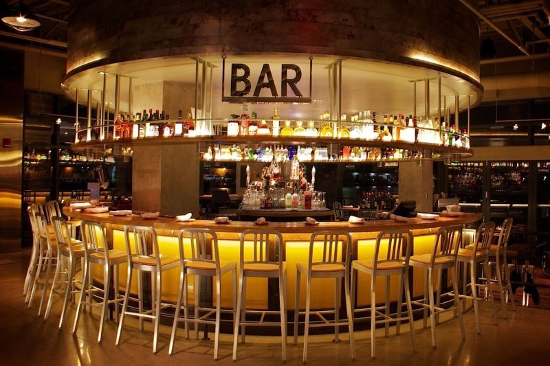Thanh lý quán bar tại Hồ Chí Minh