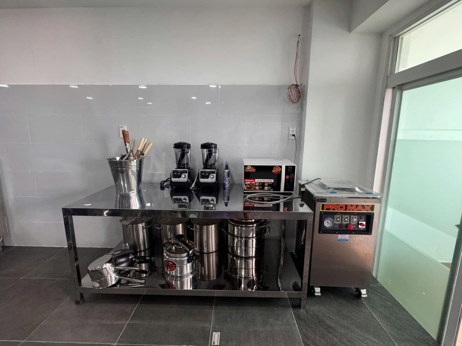 Thanh lý đồ nhà hàng TP HCM