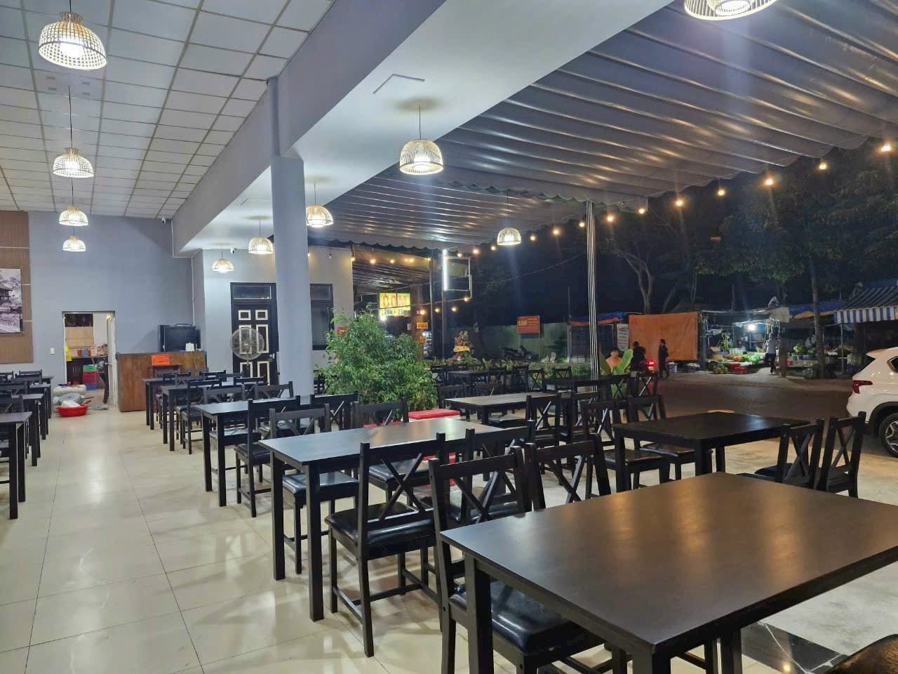 Thu mua đồ thanh lý nhà hàng