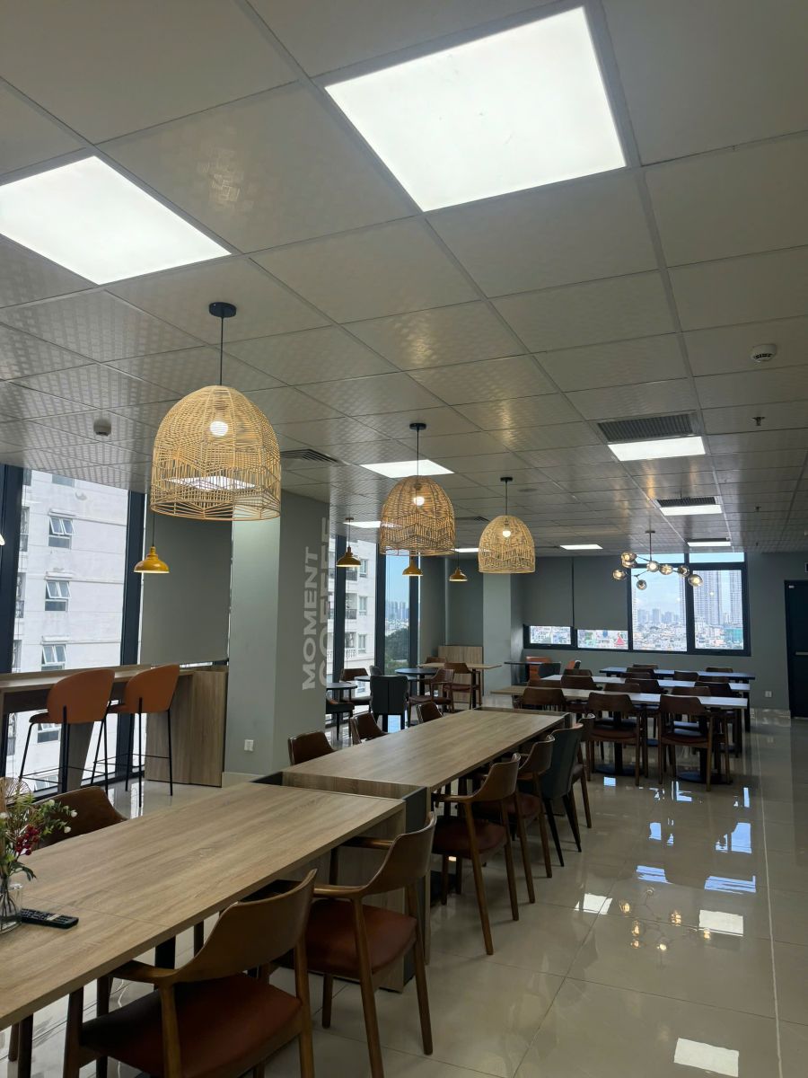 Thanh Lý Bàn Văn Phòng Quận 7 Giá Cao