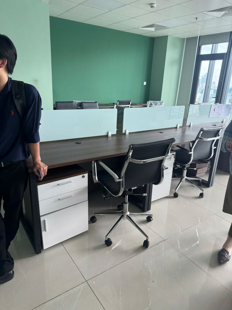 Thanh lý văn phòng công ty Đồng Nai